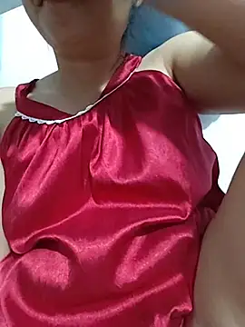 Snapshot of _Mira_69_ chatting on July 9, 2026, 2:10 pm Mira 69 online show from July 9, 2026, 2:10 pm