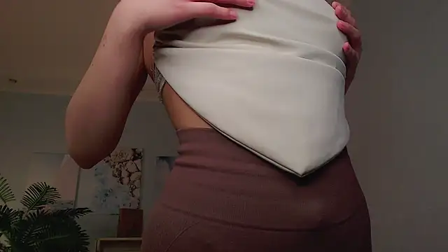 cosmosbaby online show from September 24, 2025, 2:42 pm