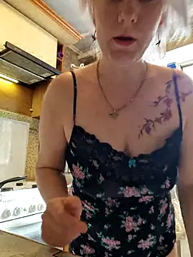 Snapshot of Tina_Alev chatting on July 25, 2026, 7:17 am Tina Alev online show from July 25, 2026, 7:17 am