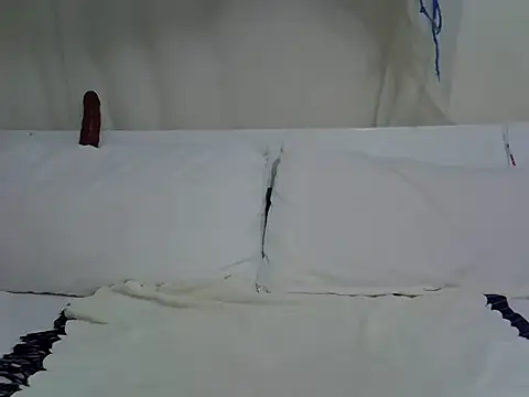 Snapshot of browndolly12 chatting on May 10, 2026, 1:27 pm browndolly12 online show from May 10, 2026, 1:27 pm