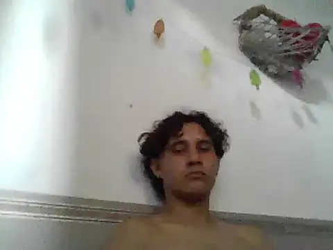 pedrodavid  online show from March 21, 2025, 9:56 pm