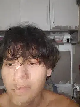 pedrodavid  online show from March 28, 2026, 3:39 am