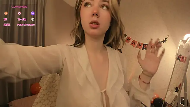 Vanessa Walters online show from October 24, 2025, 3:03 am