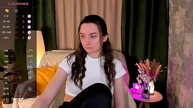 annacooleman online show from April 4, 2026, 2:21 am