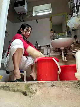 Tinease online show from March 7, 2025, 2:04 am