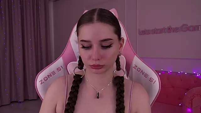 DianaVert online show from January 14, 2025, 5:08 am