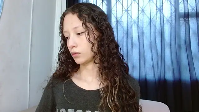 abbycutecs online show from January 10, 2026, 2:19 pm