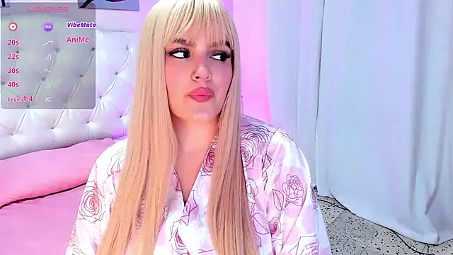 ellarosee  online show from January 3, 2025, 7:50 pm