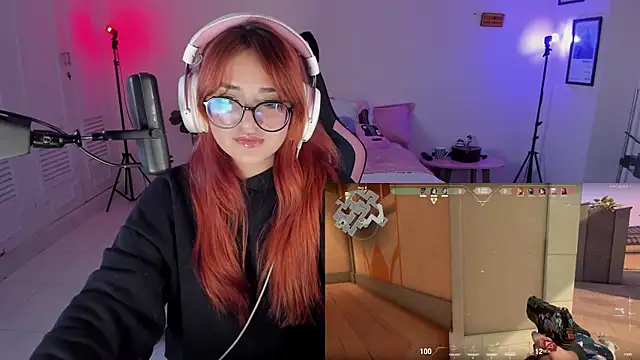 SweetJennaa online show from February 1, 2025, 12:16 pm