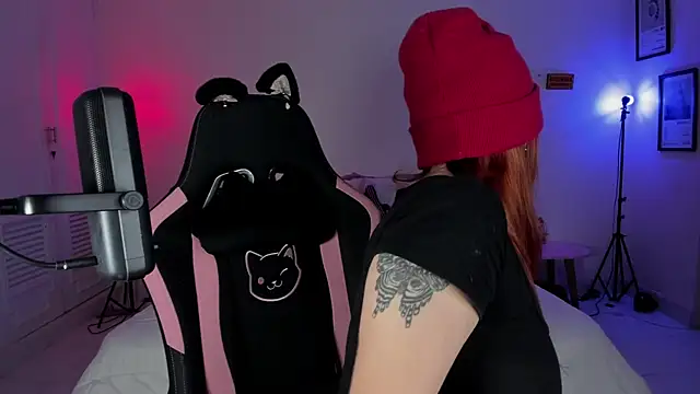 SweetJennaa online show from February 6, 2025, 3:16 am