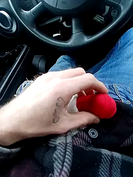 otterlover123 online show from February 4, 2025, 8:38 pm