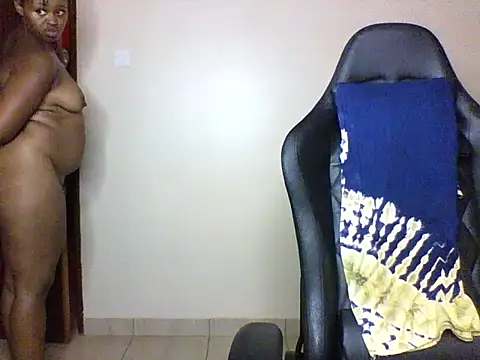 Candii wet  online show from October 9, 2025, 10:41 pm