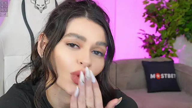 Gabriella054 online show from December 24, 2024, 6:44 am