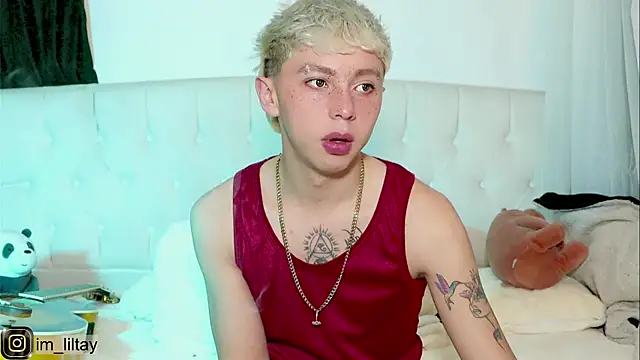 lil tay  online show from February 26, 2025, 3:42 am