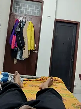 ShivamFactor3 online show from April 15, 2026, 9:04 pm