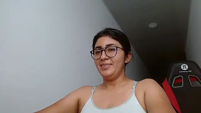 Snapshot of danna_peterson1 chatting on September 26, 2025, 9:41 pm danna peterson1 online show from September 26, 2025, 9:41 pm