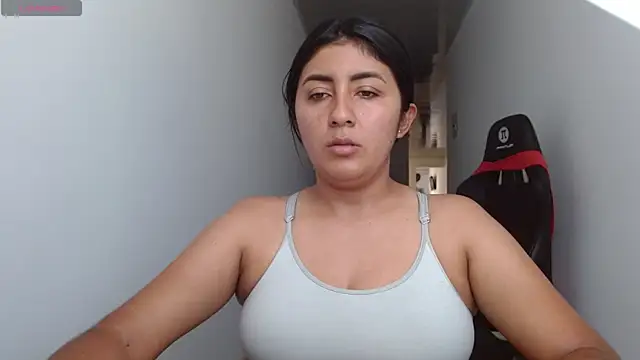 Snapshot of danna_peterson1 chatting on September 29, 2025, 7:40 pm danna peterson1 online show from September 29, 2025, 7:40 pm