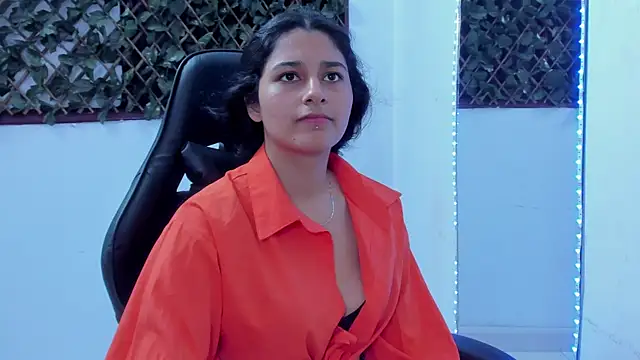 Megan Whitte online show from January 28, 2025, 2:21 am