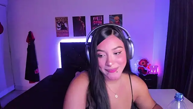 Mariana Hasper  online show from September 13, 2025, 1:49 am