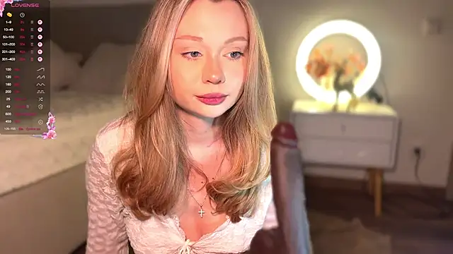 diaanona online show from April 11, 2026, 12:04 am