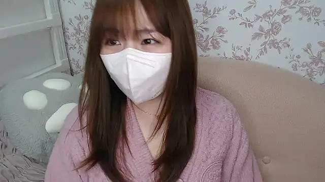 Snapshot of mei_hosina chatting on February 15, 2026, 3:53 pm mei hosina online show from February 15, 2026, 3:53 pm