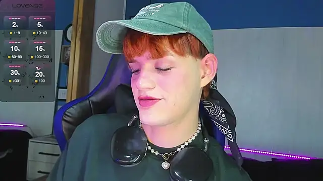 VladHellsing4 online show from October 14, 2025, 3:02 pm