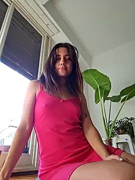 SaraLatinayPrimiciax online show from January 25, 2025, 8:31 pm