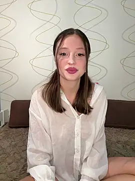 Snapshot of Kimsweet7 chatting on September 20, 2025, 5:58 pm Kimsweet7 online show from September 20, 2025, 5:58 pm