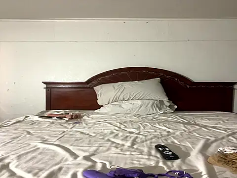 brooksgirth online show from October 31, 2025, 1:56 pm