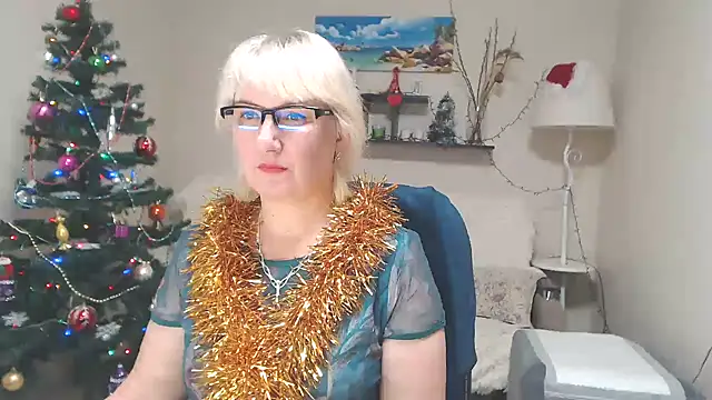 FleurMays online show from December 28, 2024, 11:41 am