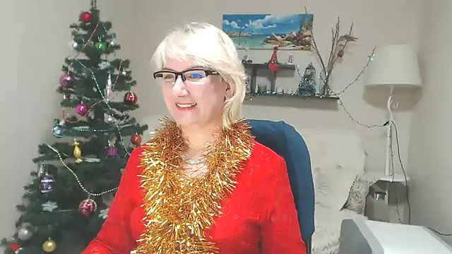 FleurMays online show from January 4, 2025, 11:11 am