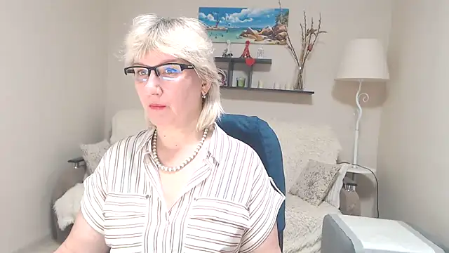 FleurMays online show from March 7, 2025, 6:02 am