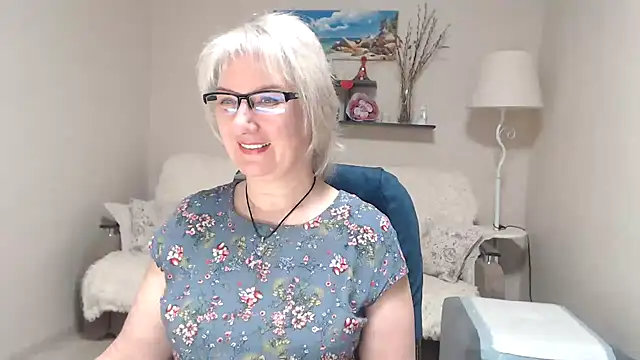 FleurMays online show from March 13, 2026, 4:30 am