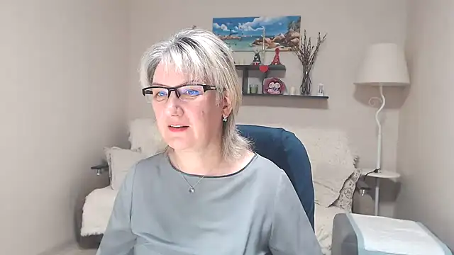 FleurMays online show from July 5, 2026, 5:14 am