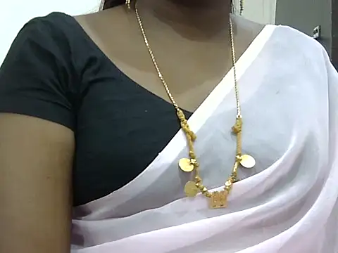 Hot akshara online show from September 11, 2025, 2:17 pm