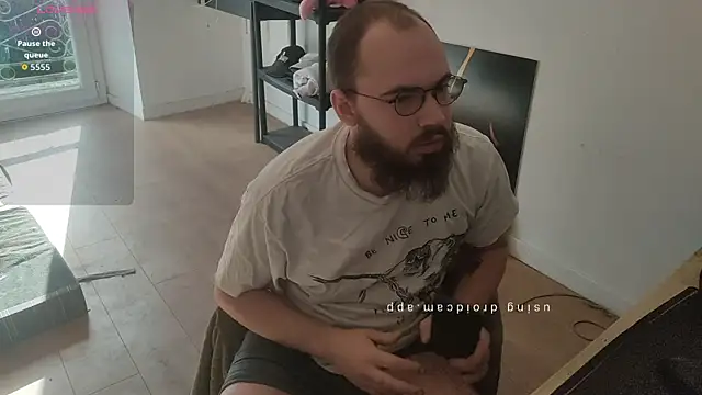 azagoul222 online show from March 14, 2026, 3:17 pm