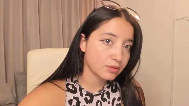 Snapshot of Ali_itcaduu chatting on February 5, 2026, 1:43 am Ali itcaduu online show from February 5, 2026, 1:43 am