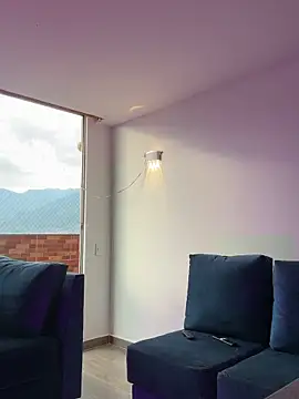 SofiaG  online show from February 18, 2025, 10:25 pm