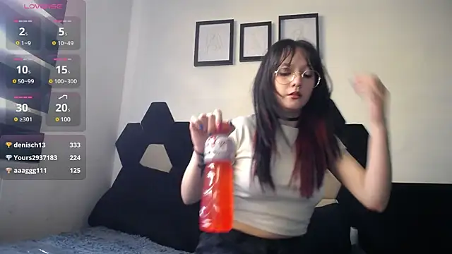 Maki Zein online show from January 7, 2025, 4:59 pm