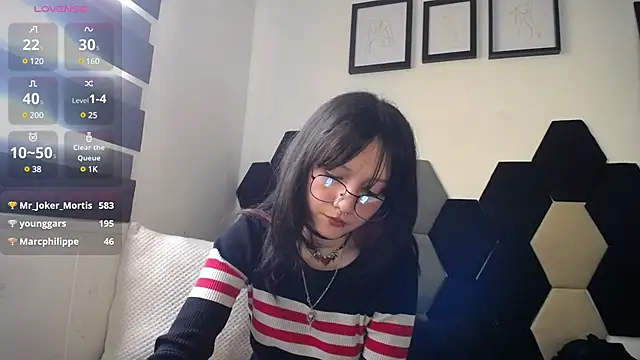 Maki Zein online show from February 18, 2025, 4:26 pm