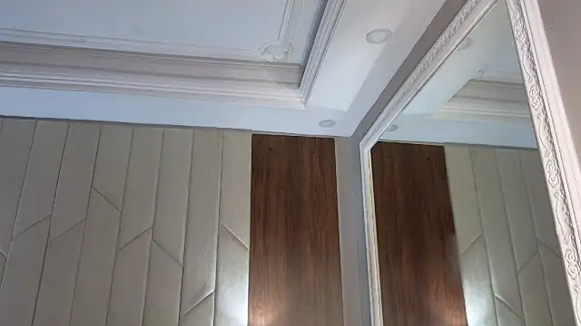 OliverBennet online show from March 13, 2025, 11:49 pm