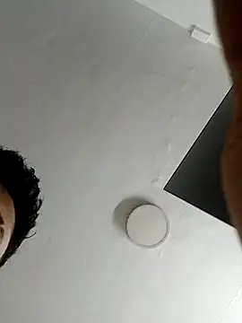 OliverBennet online show from September 11, 2025, 11:21 am