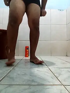 lele9457 online show from February 10, 2025, 8:00 pm