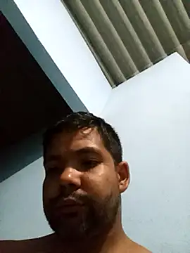 lele9457 online show from February 14, 2025, 11:09 pm