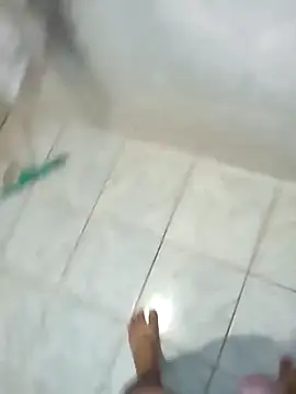 lele9457 online show from February 20, 2025, 7:19 pm