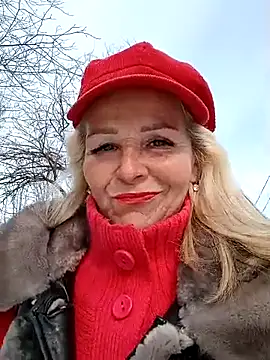 CassandraSandra44 online show from February 26, 2025, 9:42 am