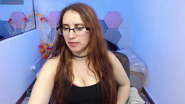 Snapshot of CharloteTaylor_ chatting on January 15, 2025, 6:33 am CharloteTaylor online show from January 15, 2025, 6:33 am