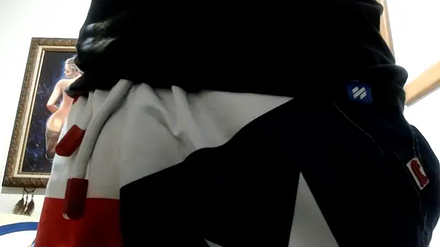 Snapshot of nicolay_74 chatting on October 14, 2025, 10:21 pm nicolay 74 online show from October 14, 2025, 10:21 pm