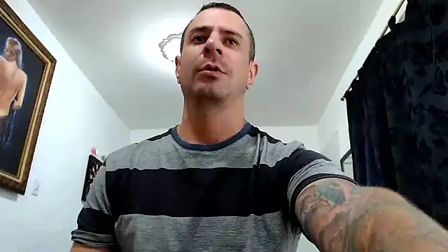 Snapshot of nicolay_74 chatting on November 6, 2025, 12:55 am nicolay 74 online show from November 6, 2025, 12:55 am