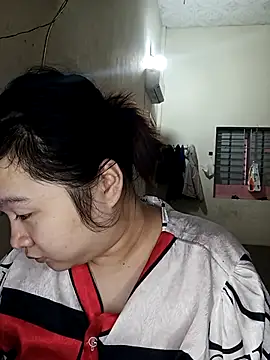 Thomgdee online show from November 11, 2025, 6:02 am